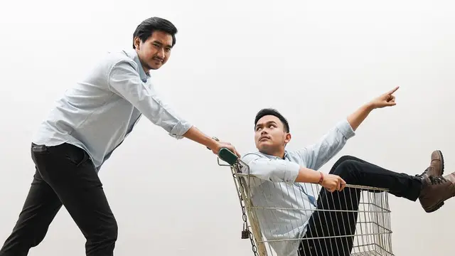 Disebut Netizen Mirip Siwon, Ini 5 Potret Dheatantra Dimas Wapresma Trisakti