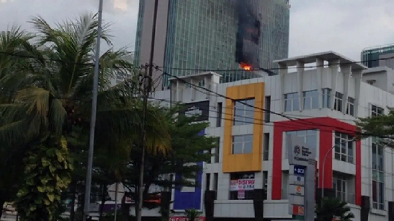 Kebakaran Hotel Swiss Bel Kelapa gading
