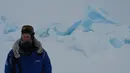 Norbert H. Kern menjadi orang tertua yang melakukan permainan ski di kutub selatan. Ia meluncur ke Kutub Selatan pada 18 Januari 2007 dan Kutub Utara pada tanggal 27 April 2007 ketika berusia 66 tahun 275 hari. (norbertkern.com)