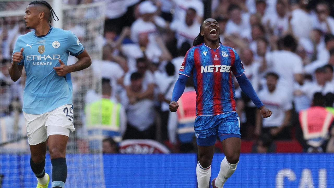 FOTO: Kalahkan Manchester City,  Pertama Kali Crystal Palace Juara FA Cup