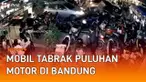 Sebuah insiden kecelakaan terekam CCTV melibatkan sebuah mobil dan puluhan motor. Terjadi di Jl. Lengkong Kecil, Kota Bandung pada Jumat (1/4/2022) malam. Sebuah mobil tiba-tiba melaju kencang dan menyeruduk puluhan motor yang parkir.