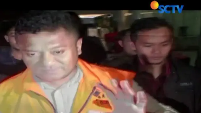 Setelah ditetapkan sebagai tersangka, KPK pada dinihari tadi resmi menahan Agus Feisal Hidayat.