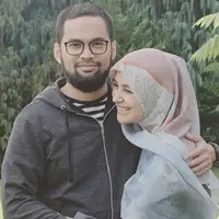 Teuku Wisnu dan Shireen Sungkar romantis (Instagram/teukuwisnu)