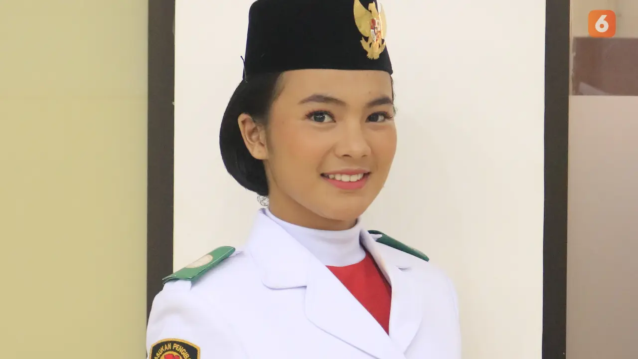 Paskibraka 2019, Paskibraka Nasional 2019, Paskibraka, Pembawa Baki 2019, Pembawa Baki Paskibraka Nasional 2019, Pembawa Baki Paskibraka 2019,Aisyah Rahmawati