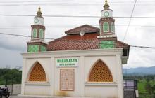 Mengenal Keunikan Masjid Sejuta Pemuda di Sukabumi, Ramah Kucing dan Sediakan Kopi bagi Pengunjung