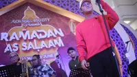 Rizky Febian di panggung Ramadan As Salam AEON Mall BSD City (ist)