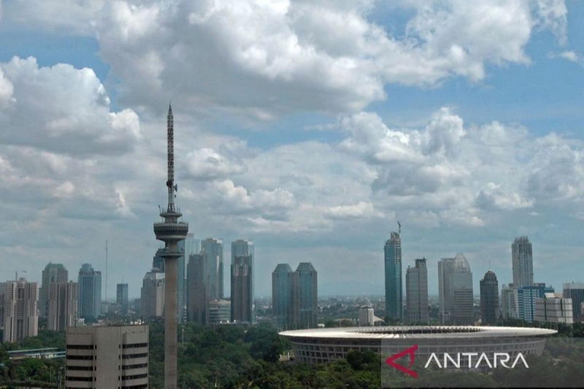 Prakiraan Cuaca Jakarta: BMKG Sebut Ibu Kota Cerah Seharian, Kecuali Wilayah Ini!