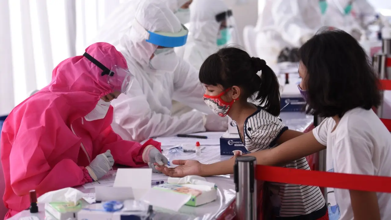 Hari ke-9, BIN Temukan 261 Orang Reaktif Hasil Rapid Test Massal di Surabaya