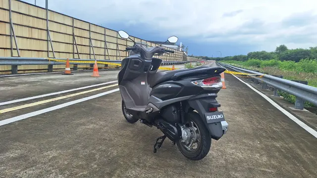 Suzuki Burgman Street 125 EX (Arief A/Liputan6.com)