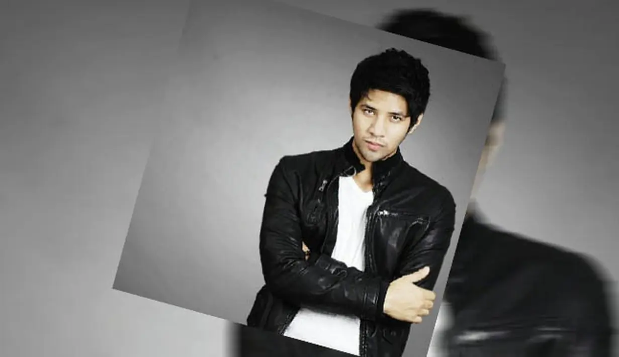 Ammar Zoni mengawali kariernya sebagai seorang model, kemudian ia memulai karier sebagai aktor dengan membintangi sinetron. (instagram.com/ammarzoni)