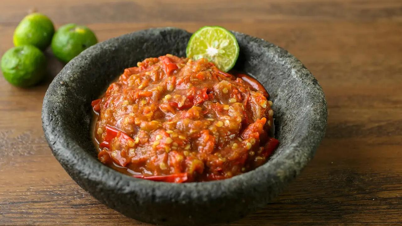 Teman Pendamping Nasi, Ini 7 Resep Sambal Tomat Sederhana, Lezat dan Bikin Ketagihan