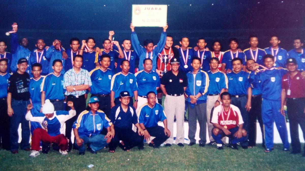 X-Files Usiran Final Ligina V 1999: Ketika PSIS dan Persebaya Satu Pesawat Naik Hercules ke Manado