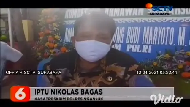 Seorang anak berumur 9 tahun di Nganjuk, Jawa Timur, meninggal dunia diduga akibat ditendang oleh teman sebaya saat bermain. Korban tewas akibat mengalami luka di bagian dada.