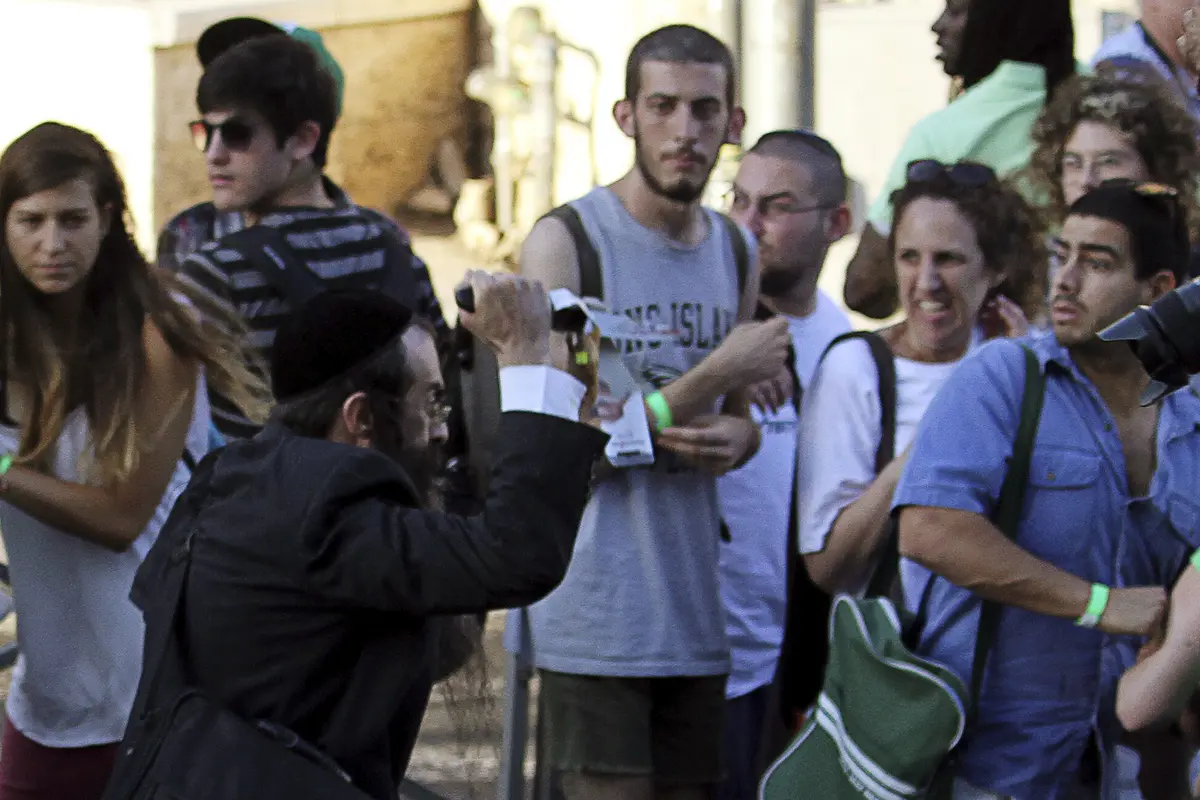 20150730-Parade Gay di Israel Dinodai Insiden Penusukan