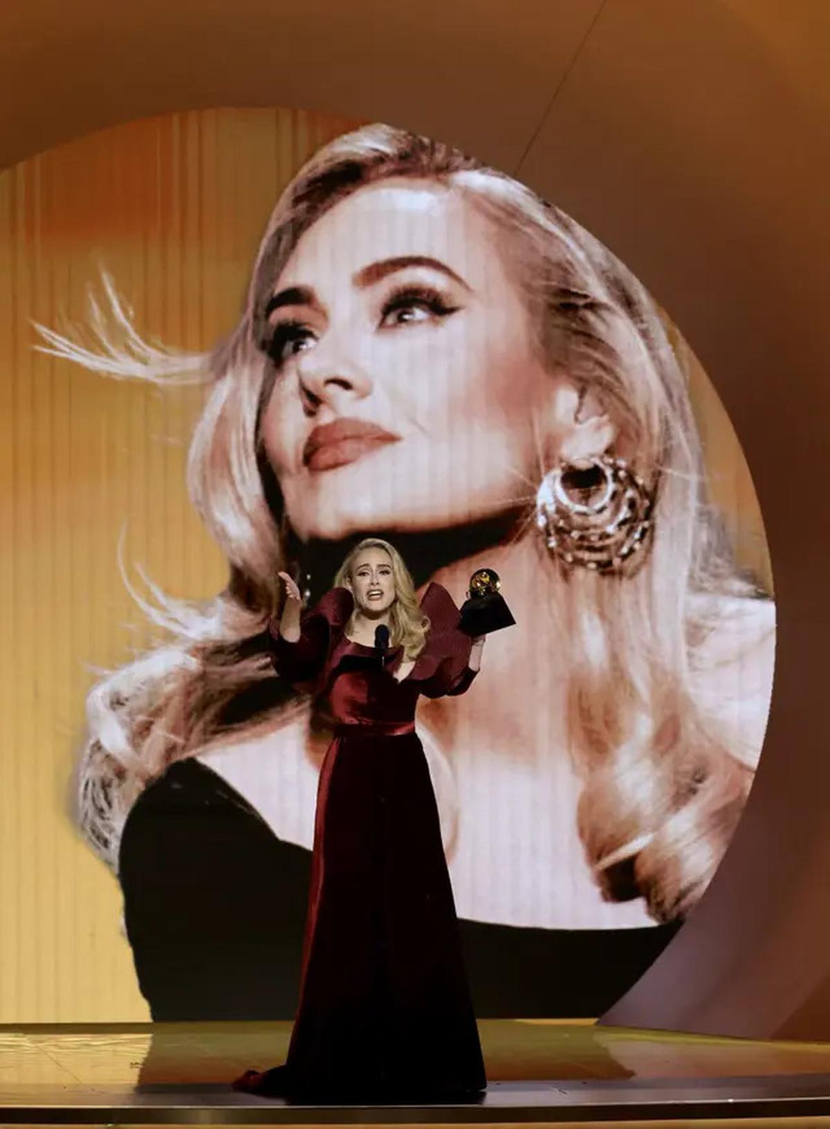 Adele Pamit Sebelum Hiatus Panjang: Aku Tak Tahu Kapan Akan Manggung Lagi