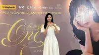 Aktris Korea Kim Ji Won saat menggelar konferensi pers di Raffles Hotel Jakarta, Sabtu (31/8/2024), sebelum hadir di fan meeting bertajuk &ldquo;Kim Ji Won 1st Fan Meeting Tour (Be My One) in Jakarta&rdquo;. (Dok. via Patricia Vianney)