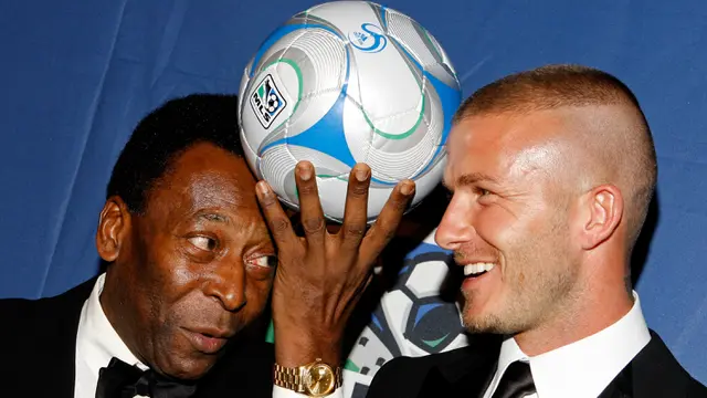 Legenda Sepak Bola Pele Meninggal Dunia