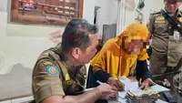 Maksa hingga Tarik Baju, Pengemis di Kudus Berpenghasilan Rp 540 Ribu per Hari