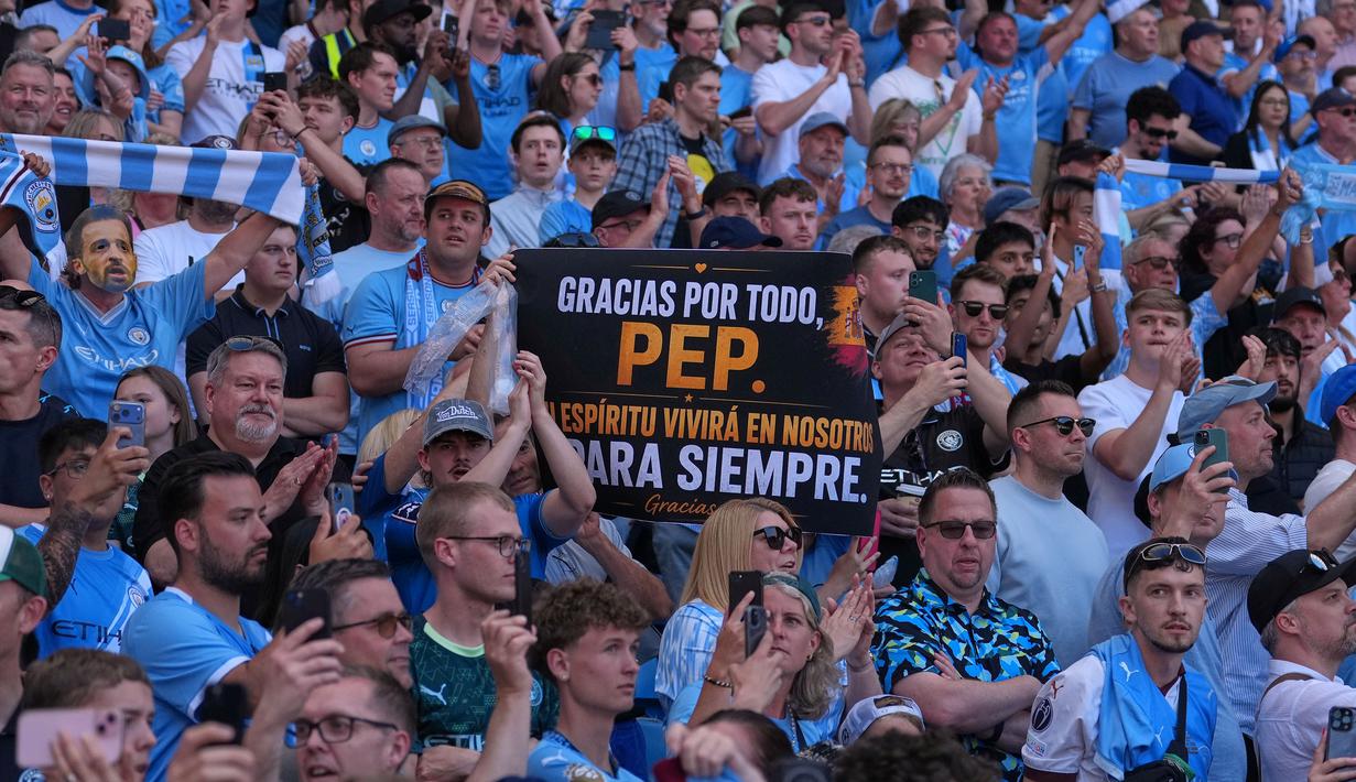 Pep Guardiola menjadi nahkoda Manchester City sejak 2016 dan telah mempersembahkan berbagai 20 gelar juara, salah satunya satu trofi Liga Champions dan enam kali titel Liga Inggris. (AP Photo/Alastair Grant)