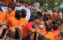 VIDEO: Skema Bagi-Bagi Uang Keamanan Ormas Bekasi "Anggota Hanya Dapat Rp50 Ribu"