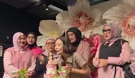 Ultah ke-30, Prilly Latuconsina Dapat Kado Adopsi Orangutan dari Fans