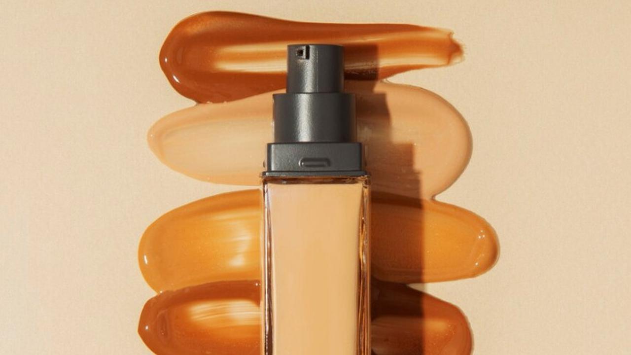 Cushion atau Foundation? Panduan Memilih Produk Makeup Berdasarkan Jenis Acara