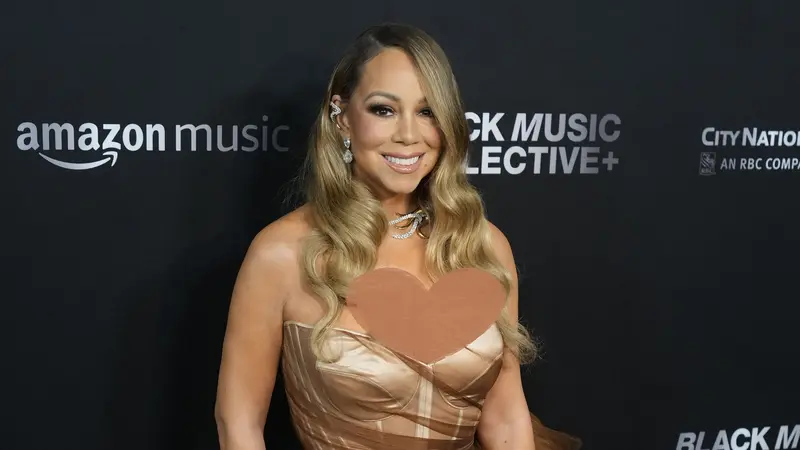 Mariah Carey menghadiri Recording Academy Honors di Los Angeles, 1 Februari 2024.. (AP Photo/Damian Dovarganes, File)