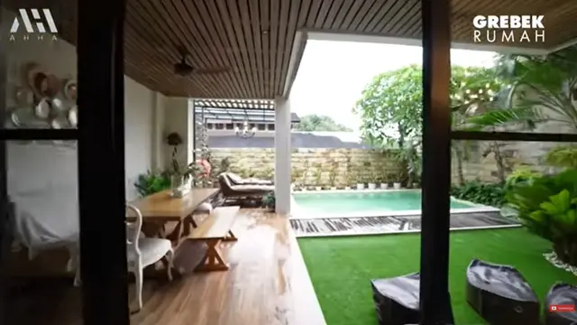 Rumah Syahnaz Sadiqah dan Jeje Govinda (YouTube/AH)
