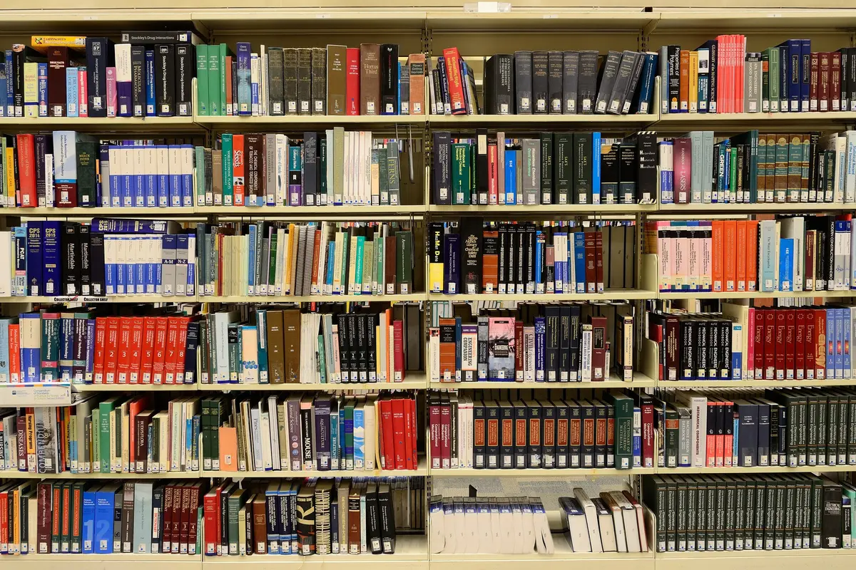 Tips Menata Buku di Rumah