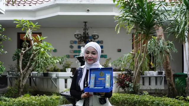 Racikan Herbal hingga Jadi Produk Fenomenal, Intip Perjalanan Inspiratif Pendiri Minyak Sanga Sanga dari Bali