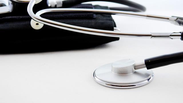 Pemeriksaan Tekanan Darah/Pixabay Bru-nO