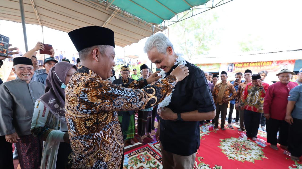 Calon presiden Ganjar Pranowo disambut baik dan antusias oleh ribuan warga dari sejumlah desa di Kabupaten Musi Banyuasin, Sumatera Selatan (Istimewa)