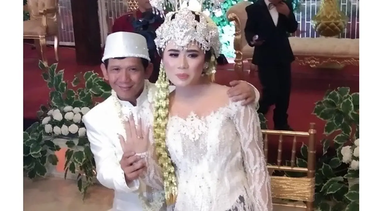 Resmi Menikah, Ini 6 Momen Mesra Pernikahan Ginanjar dan Tiara Amalia