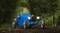 Bugatti Type 35 yang dijuluki Baby 2  (Carbuzz)