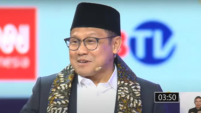 <p>Calon Wakil Presiden Muhaimin Iskandar atau Cak Imin di arena debat cawapres perdana di JCC Senayan, Jakarta, Jumat (22/12/2023). (Foto: Tangkapan layar dari Youtube KPU).</p>