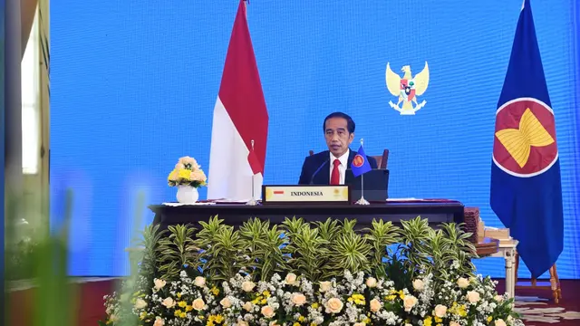 Presiden Joko Widodo saat menghadiri KTT ke-22 ASEAN-Republik Korea secara virtual dari Istana Kepresidenan Bogor, Jawa Barat, pada Selasa, 26 Oktober 2021. (Foto: Lukas - Biro Pers Sekretariat Presiden)