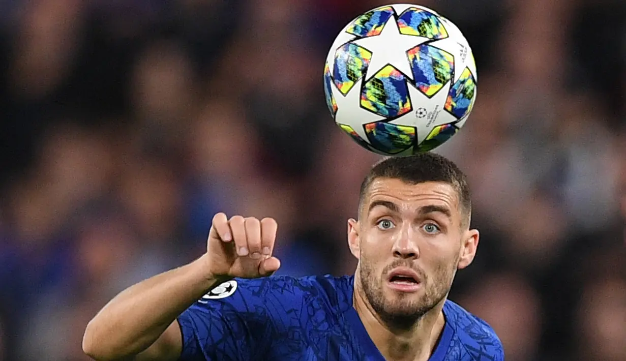6. Mateo Kovacic – Pemain Chelsea ini pernah dibaikan oleh legenda Liverpool, Steven Gerrard, saat menjadi anak gawang. Namun, dari kejadian tersebut bintang Timnas Kroasia ini semakin bertekad untuk menjadi pesepak bola berkelas. (AFP/Daniel Leal-Olivas)