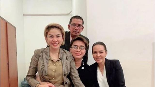 Nikita Mirzani (Foto: Instagram/@nikitamirzanimawardi_17)