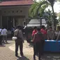 Mobil anti-huru hara disiagakan di sidang putusan guggatan HTI (Liputan6.com/Ditto)