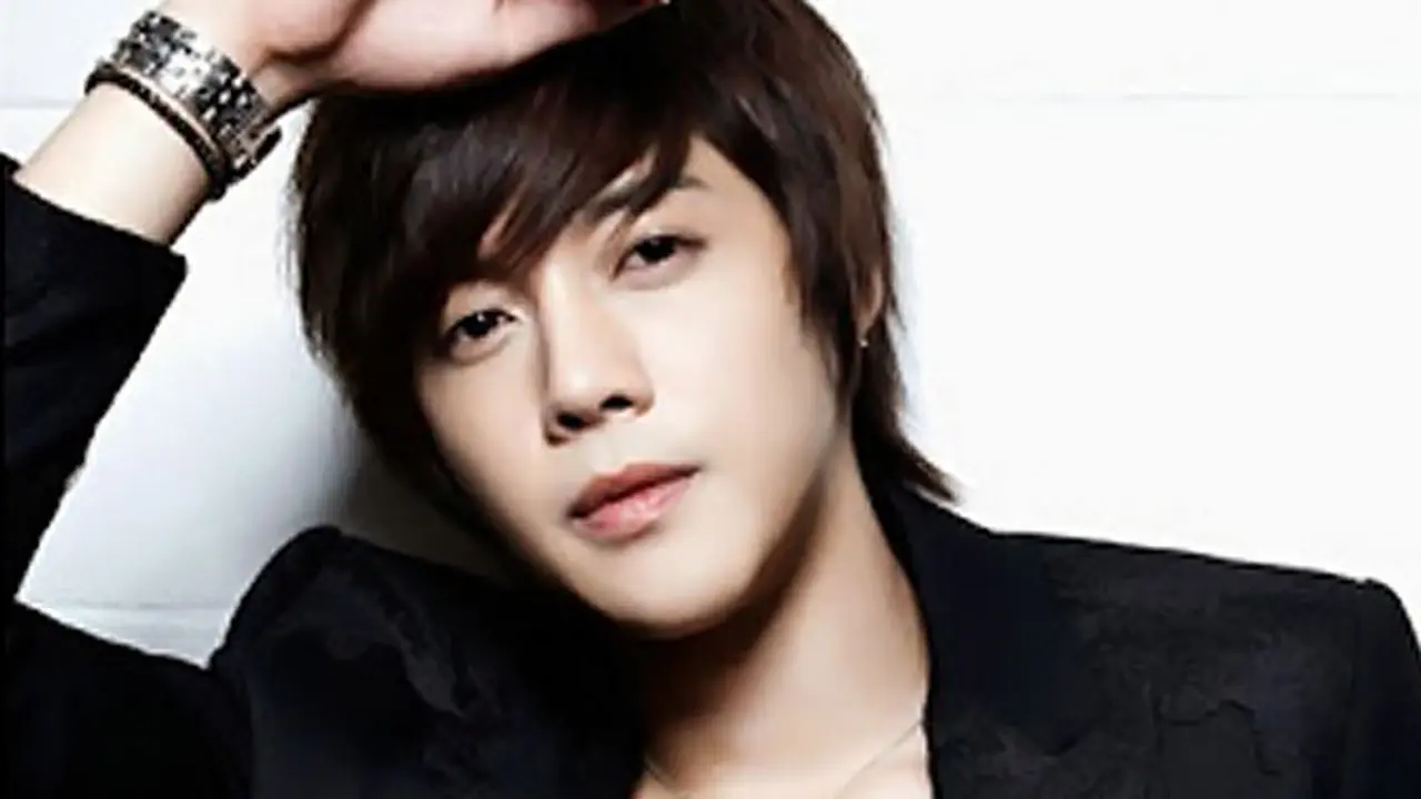 kim-hyun-joong-140130b.jpg