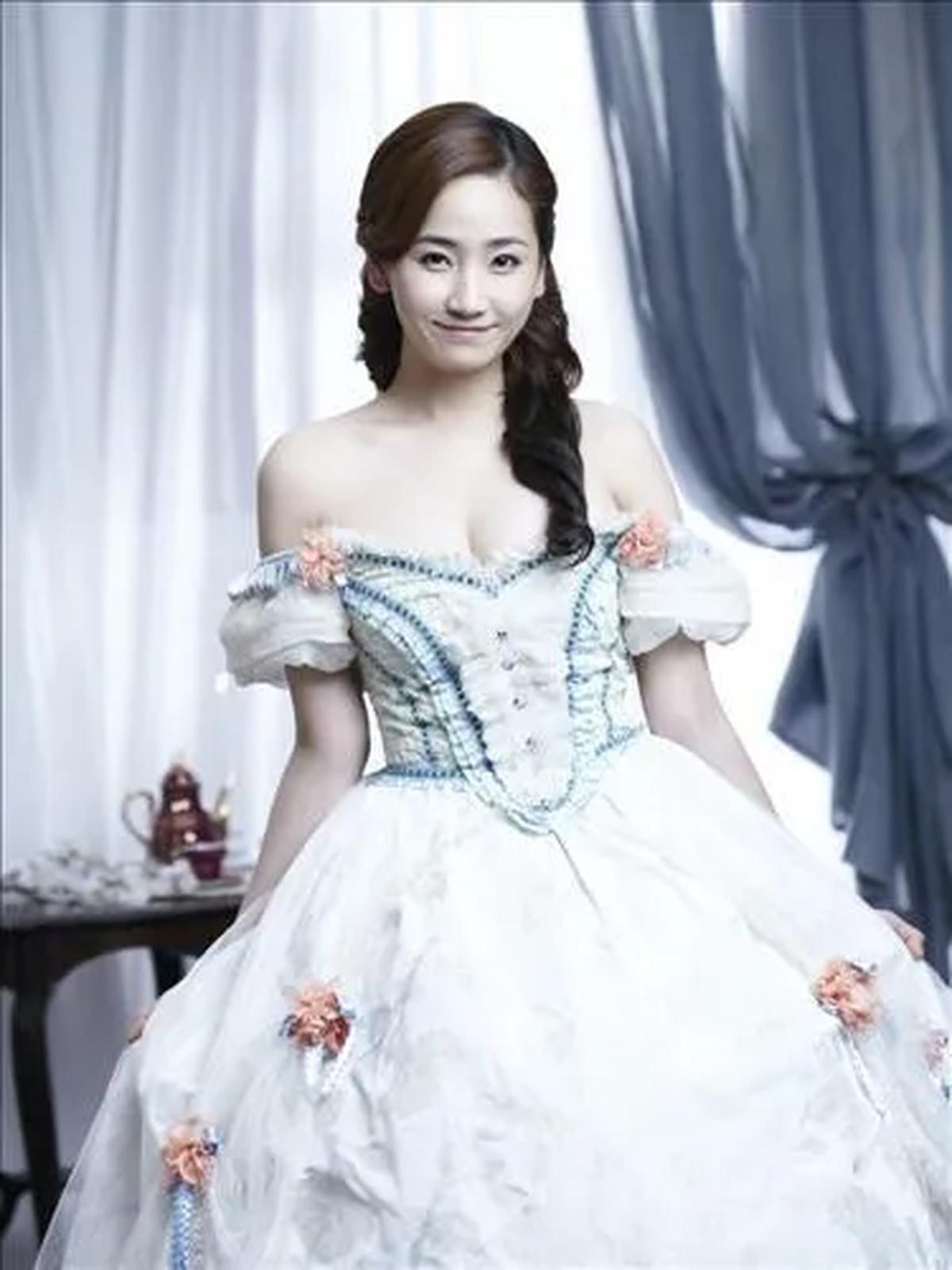 Yenny <a href=