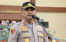 Eks Kapolres Bima Berangkatkan Keluarga Umrah Pakai Uang Setoran Sabu