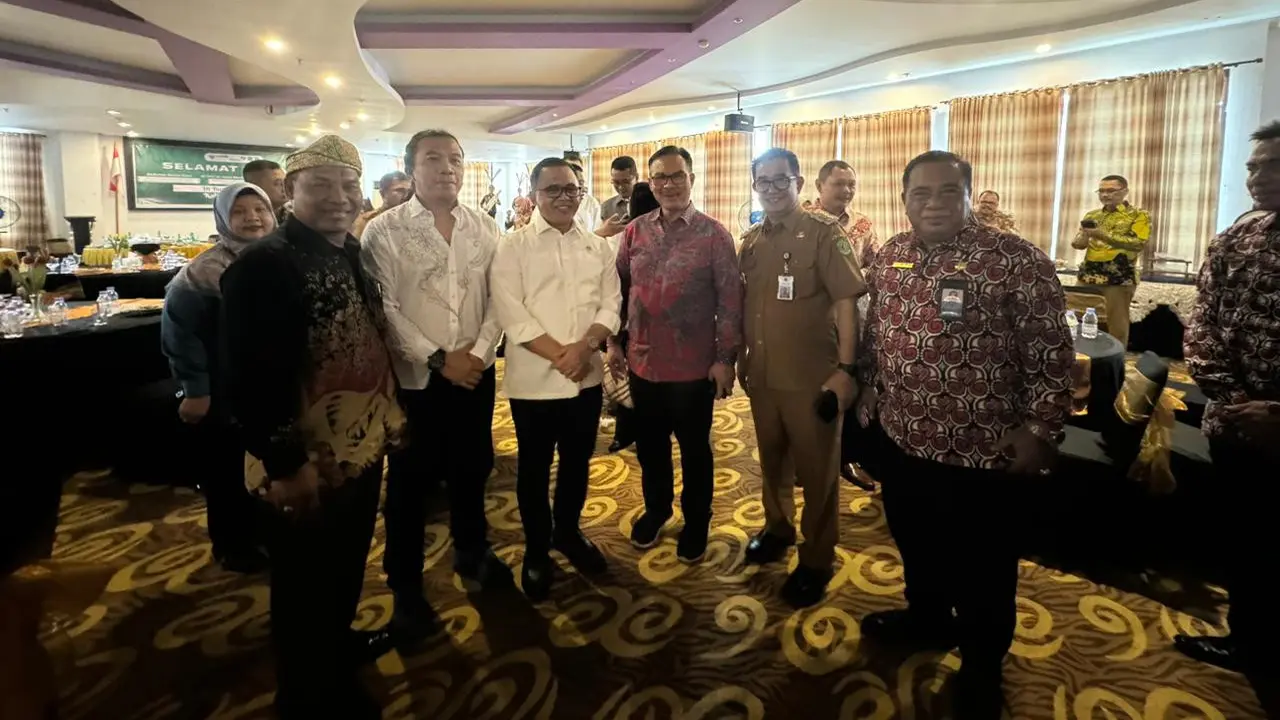 Kepala BKKBN RI, dokter Hasto pada kegiatan Sosialiasi dan Pelayanan KB di Rumah Sakit Umum Daerah (RSUD) Kerang, Desa Kerang, Kecamatan Batu Engau, Kabupaten Paser, Kalimatan Timur, Selasa (5/3/2024) (Istimewa)