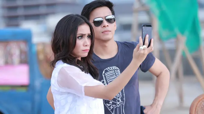 Momo Geisha - Ariel NOAH