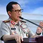 Kapolri Jenderal Tito Karnavian saat memberikan keterangan pers usai pertemuan tertutup dengan Presiden Jokowi terkait kasus penyerangan Novel Baswedan di Istana, Jakarta, Senin (31/7). (Laily Rachev/Biro Pers Setpres)