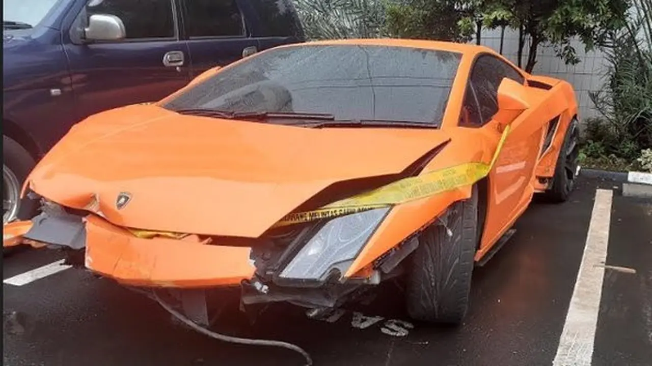 Pemilik Lamborghini Atas Nama Buruh Serabutan, Ini 5 Faktanya