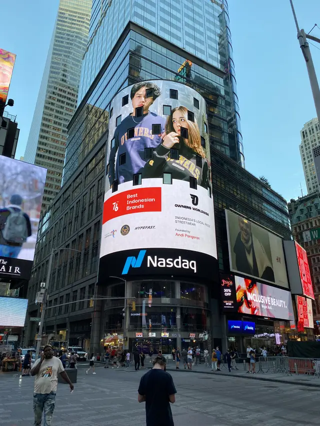 HUT ke-76 RI, 16 Brand Indonesia Mejeng di Times Square New York