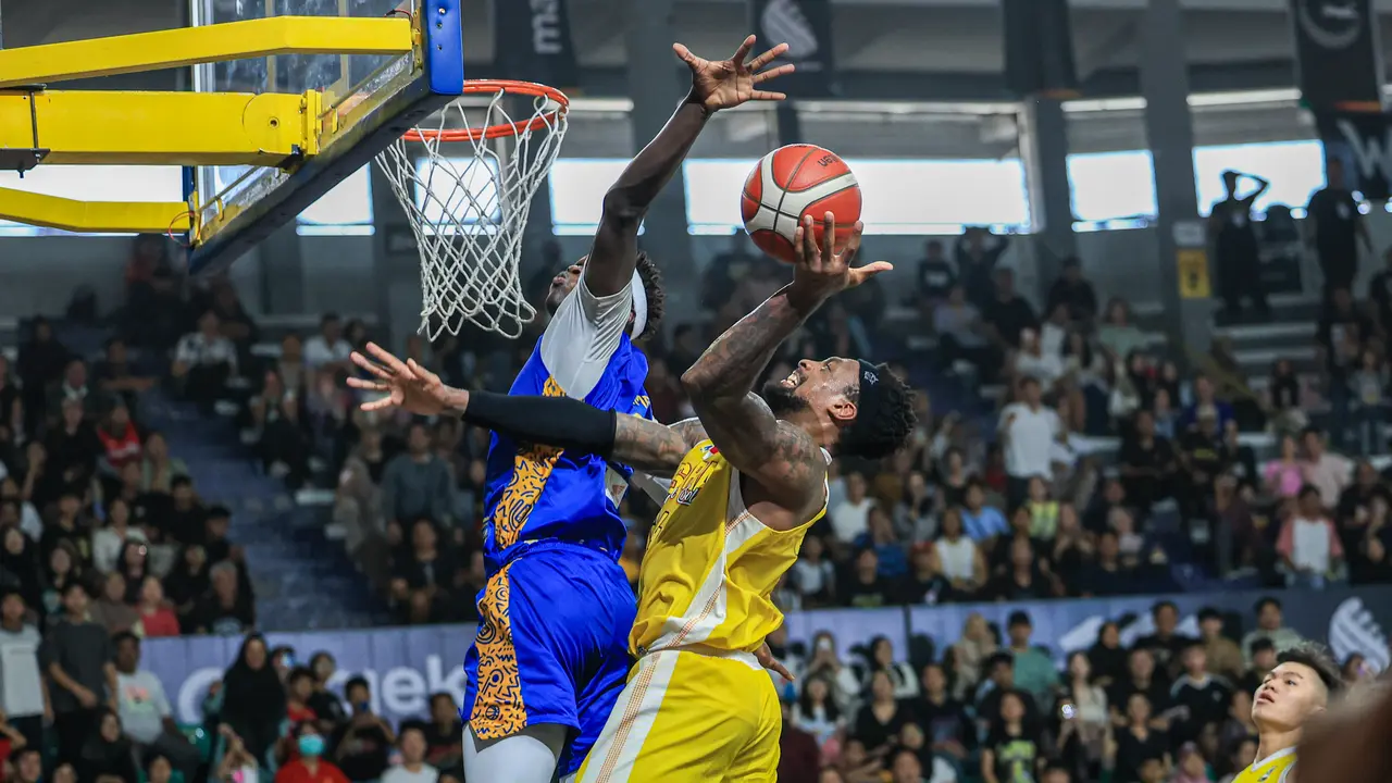 Kesatria Bengawan Solo (KBS), Satria Muda Pertamina (SMP), Indonesian Basketball League (IBL) 2024.