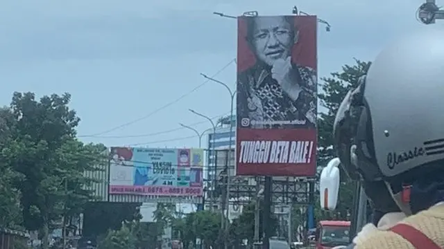 Jelang Bebas dari Penjara, Baliho Raksasa Anas Urbaningrum Terpasang di Dekat Rumah SBY