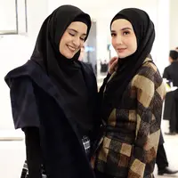Shireen Sungkar ungkap kondisi kesehatan Zaskia Sungkar yang kini tengah berada di New York. (instagram/shireensungkar)